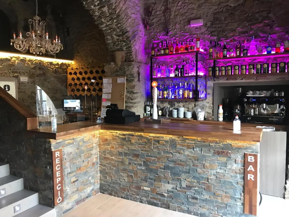 Hotel Mas Palou Roses 3*,  İspanya