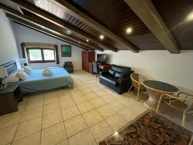Hotel Mas Palou Roses 3*,  Spain